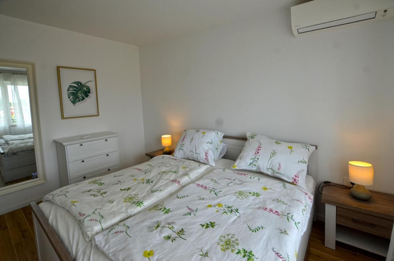Sarah Apartment Rovinj Dış mekan fotoğraf